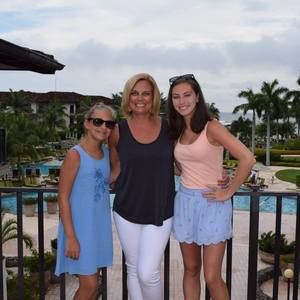 Meet your Posher, Kristin